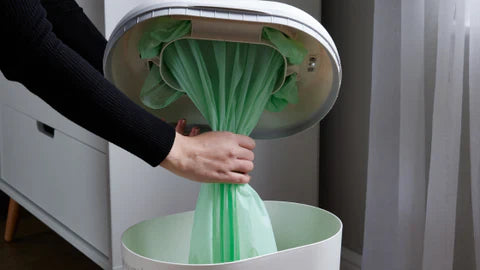 The Best Nappy Bin For Dirty Nappies & The Benefits: A Close Look at the Shnuggle Eco Touch Nappy Bin