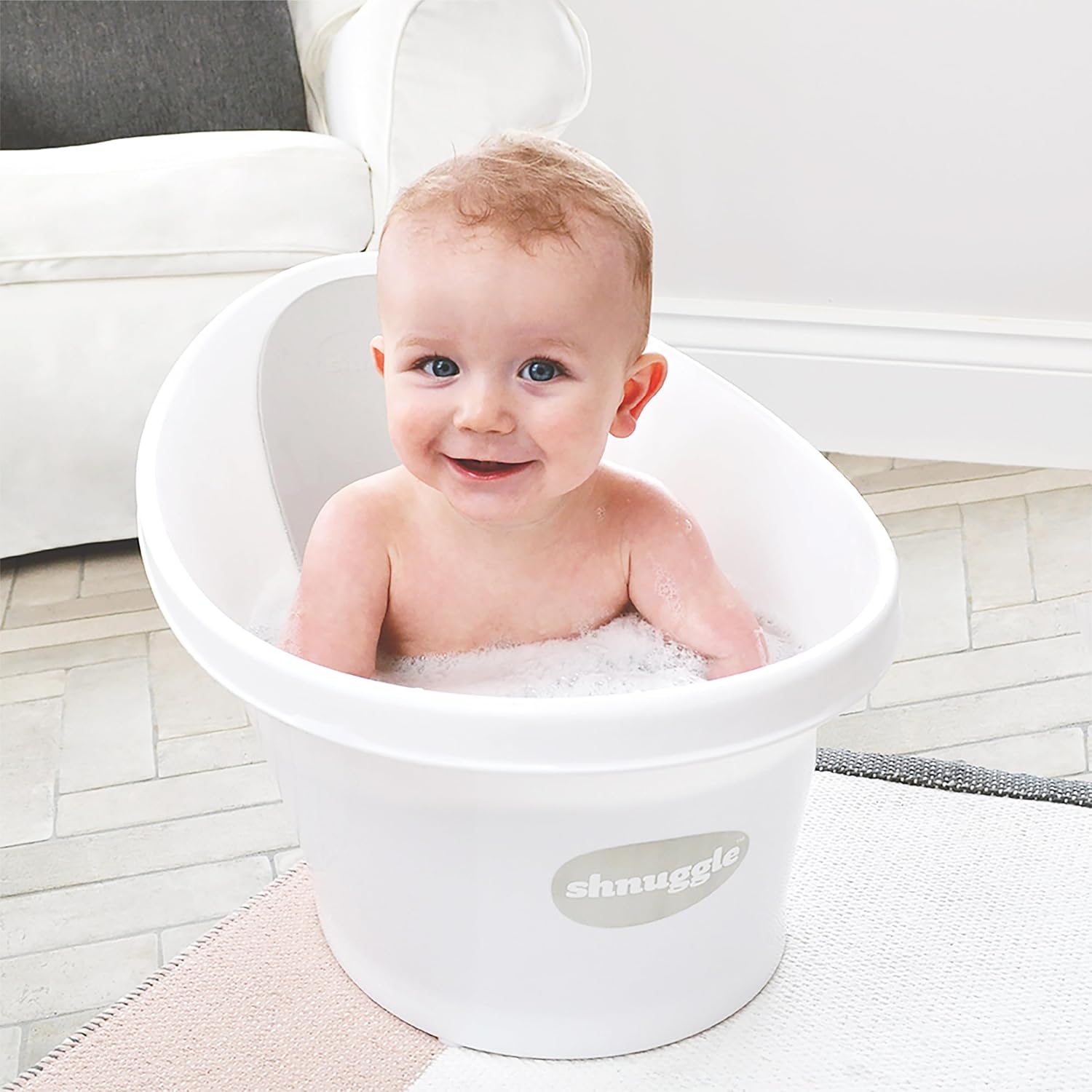 How Often Should You Bathe a Newborn? Gentle Baby Bath Tips for First-Time Parents