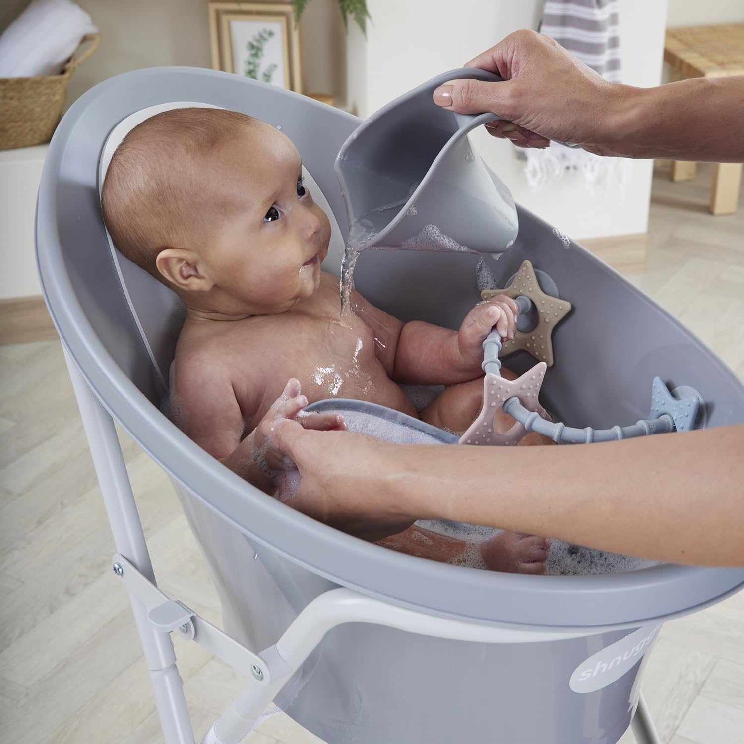 Shnuggle Baby Bath Tub, Suitable from Birth