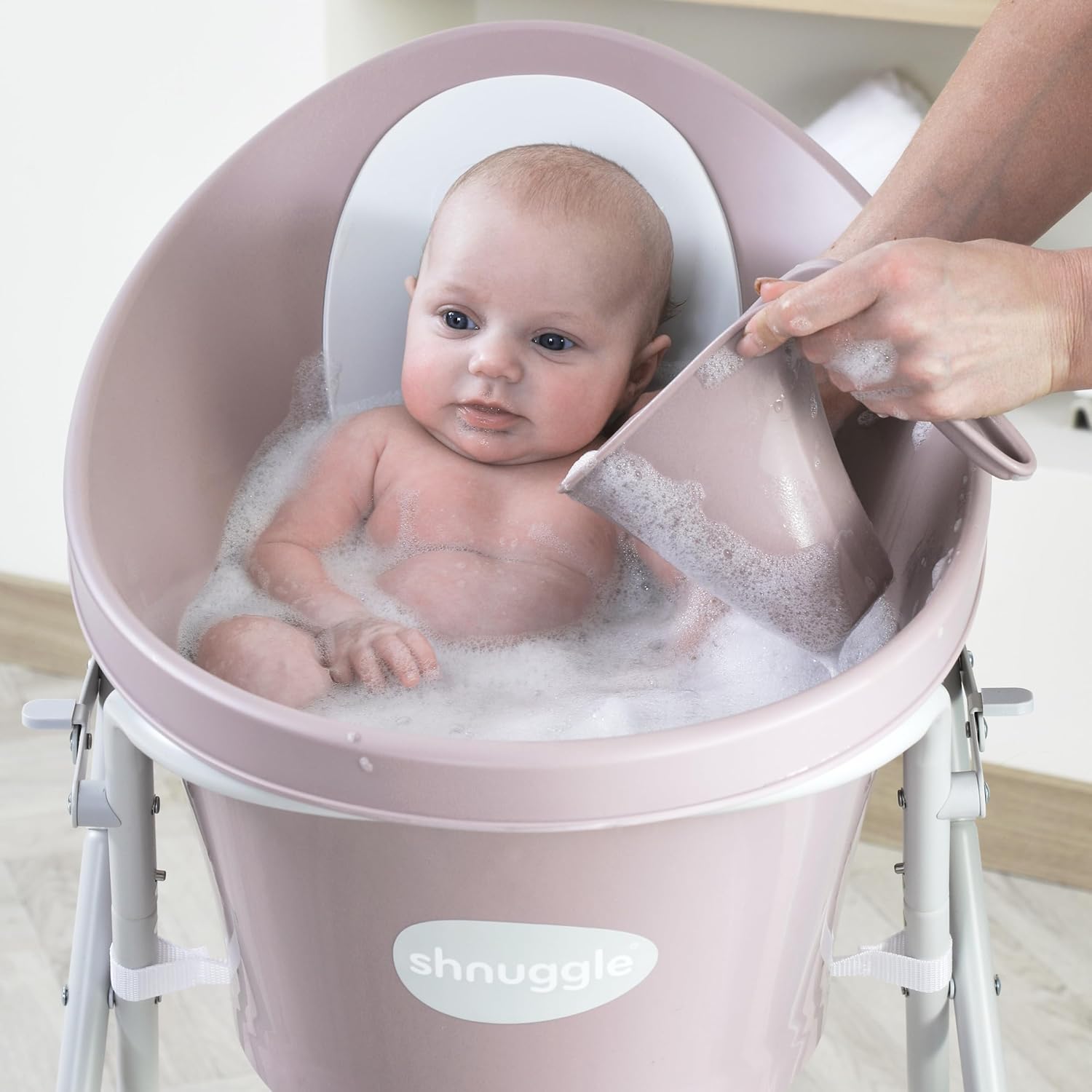 Shnuggle Baby Bath Tub, Suitable from Birth