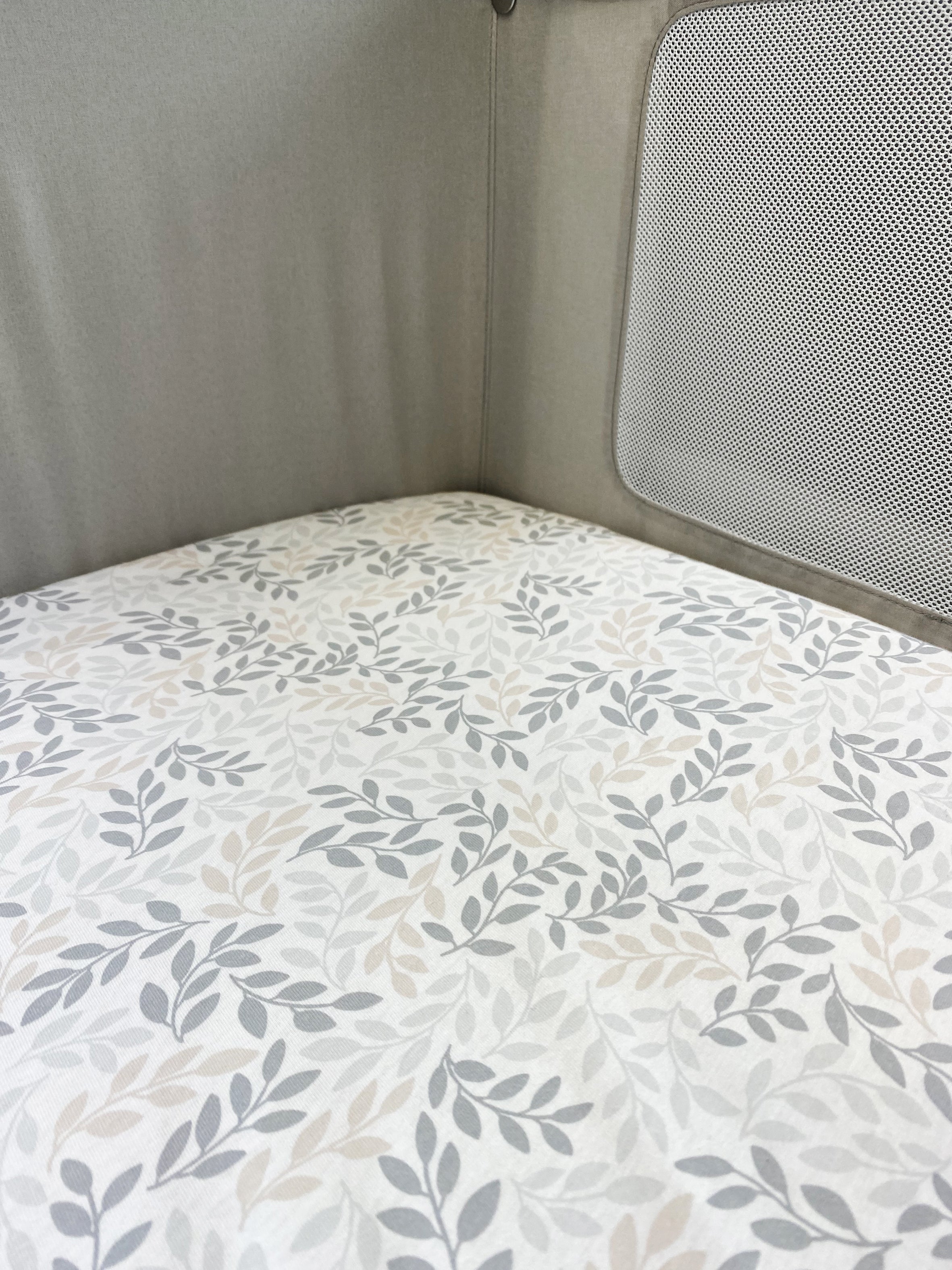 Shnuggle Air Lite Crib Fitted Sheets – 2-Pack