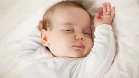 Why Your Baby Won’t Sleep in the Crib & What To Do