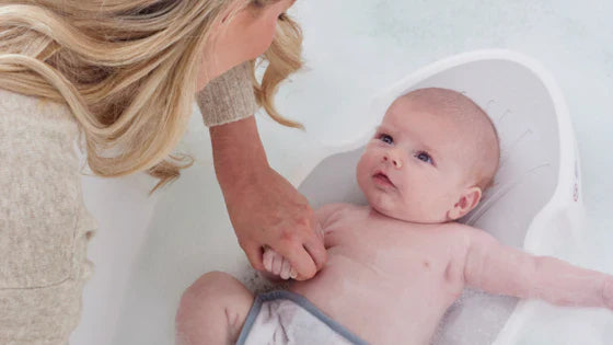 How to bathe your newborn baby safely