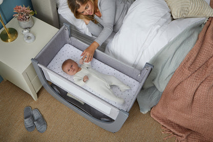 Shnuggle Air Lite Bedside Bassinet | Reloved & Sanitized (Open Box)