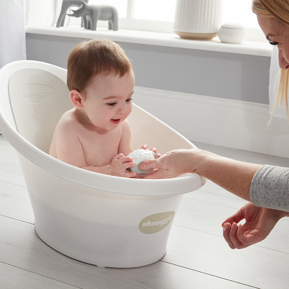 Shnuggle Baby Bath Tub, Suitable from Birth