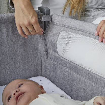 Shnuggle Air Lite Bedside Bassinet | Reloved & Sanitized (Open Box)