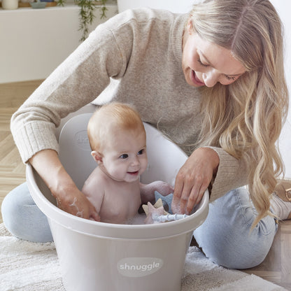 Shnuggle   Baby   Bath   Tub,   Suitable   from   Birth