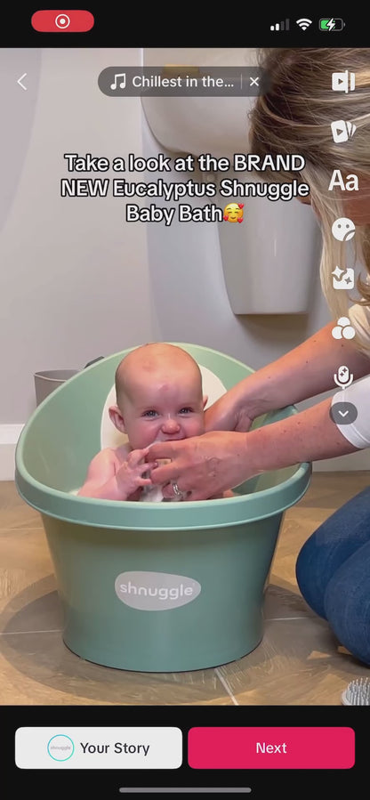 Shnuggle   Baby   Bath   Tub,   Suitable   from   Birth